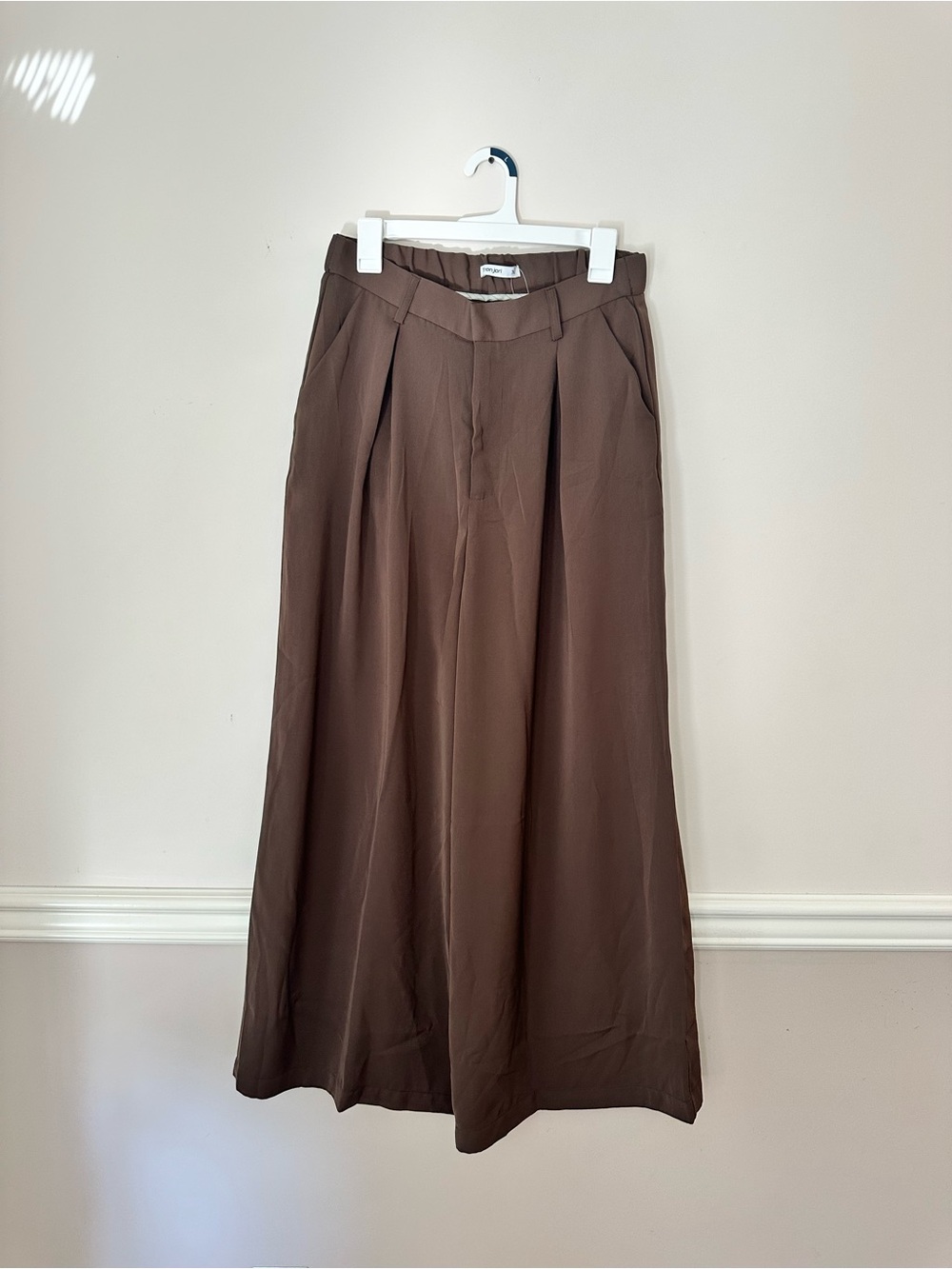Wide-Leg High-Waist Brown Skirt
